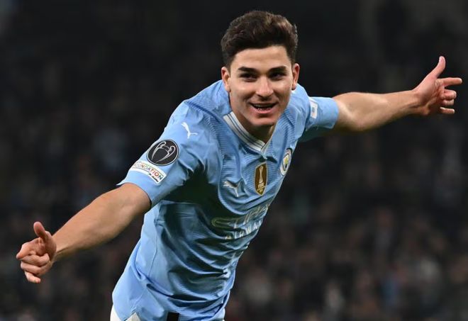 莱万多夫斯基在FPX比赛中出色防守,惊险取胜引发热议!的简单介绍 莱万多夫斯基在FPX比赛中出色防守,惊险取胜引发热议!的简单介绍